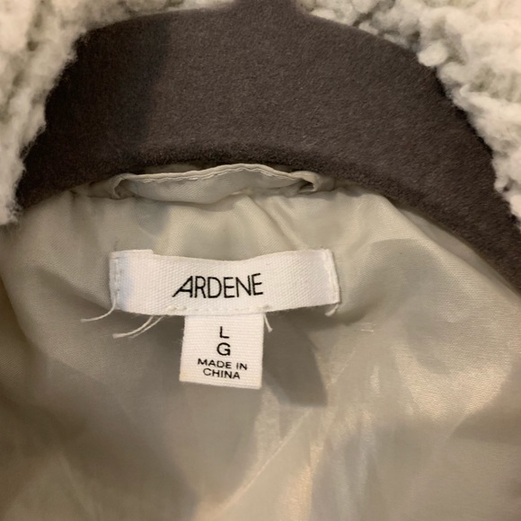 Sherpa Jacket / Fuzzy Jacket - Picture 3 of 3